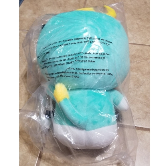 Hello Kitty x Kidrobot Zodiac 13 Inch Taurus Plush - Picture 2 of 3